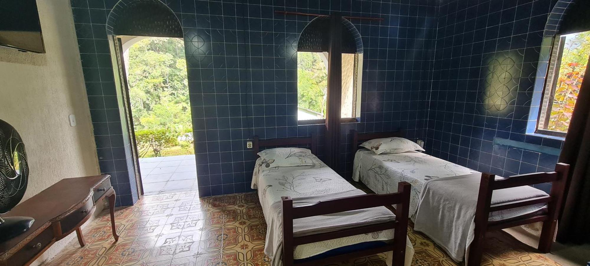 茹基蒂巴Sitio Saramandaia别墅 外观 照片